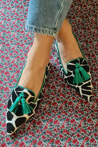 Stevie | Stylish Fringes Pointed Loafers