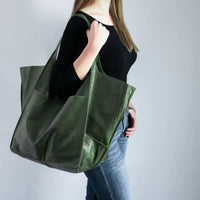 Elena | Oversized Vegan Leather Tote Bag with Magnetic Closure