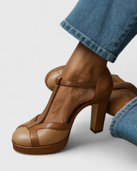 Emily | Timeless & Comfortable Heeled Pumps