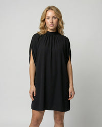 Elia | Elegant Loose-Fit Batwing Sleeve Dress