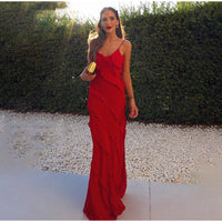 Lucretia | Flattering and Sleeveless Long Dress