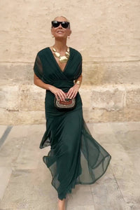 Katrin | Timeless And Flattering V-Neck Maxi Dress